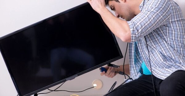 Cáp HDMI/AV lỏng hoặc hỏng